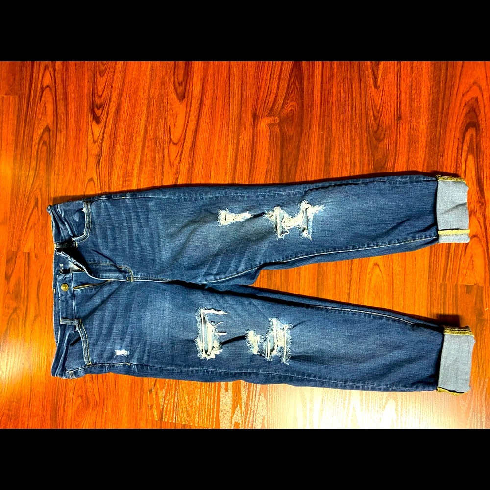 American Eagle size 10 next level stretch distressed jeans.